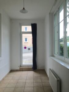 Room for rent near lake and public transport in Neuchâtel