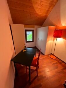 Fully equipped kitchen in furnished 2-room apartment