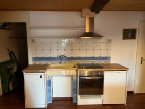 Fully equipped kitchen in furnished 2-room apartment